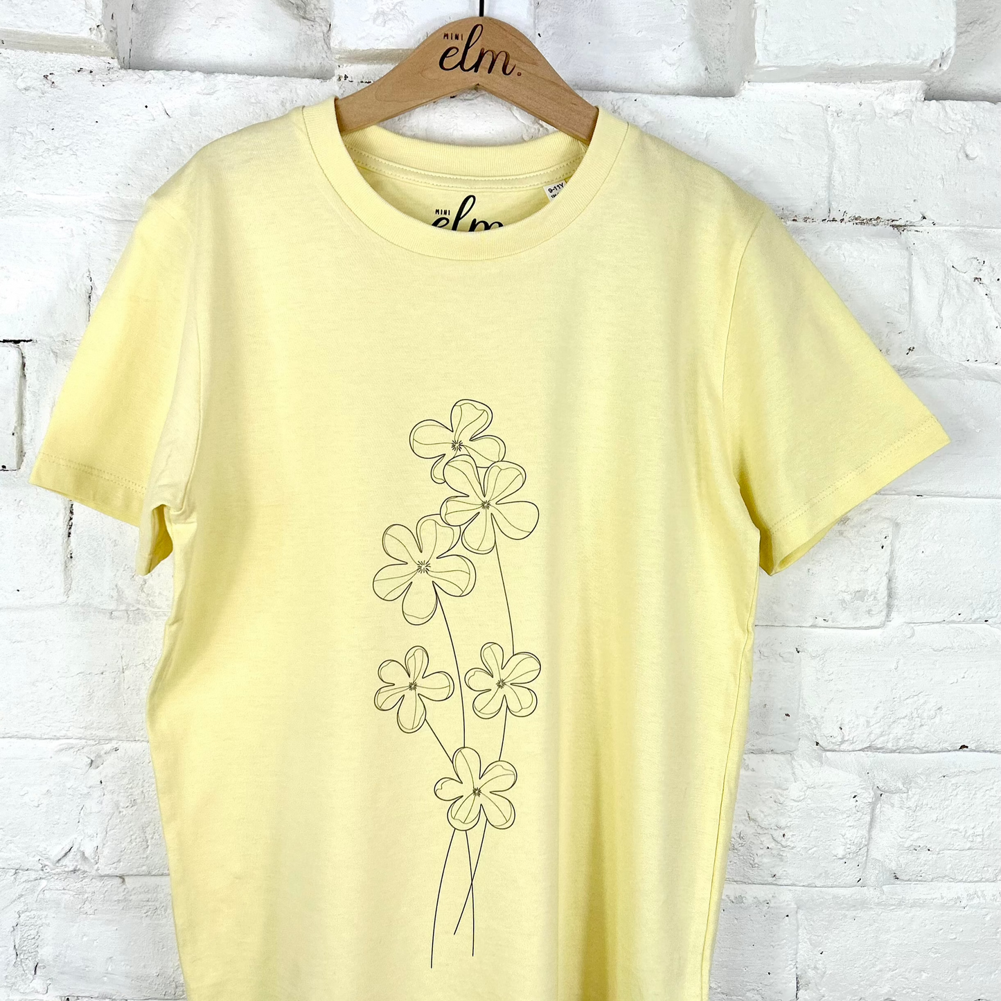 Butter cup t-shirt in yellow